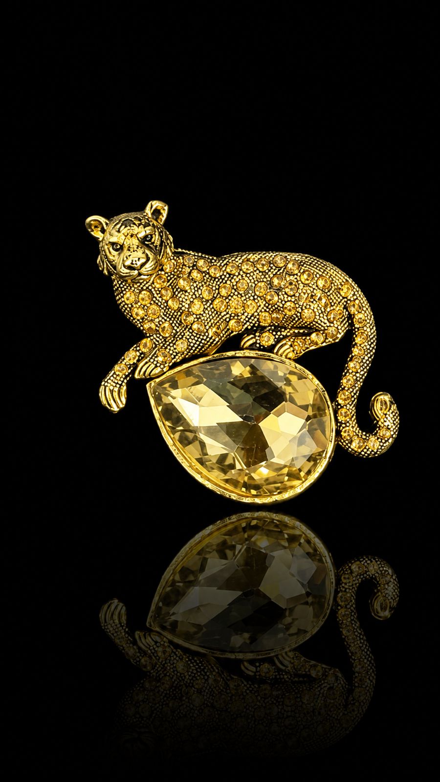 Amber Majesty Leopard Brooch