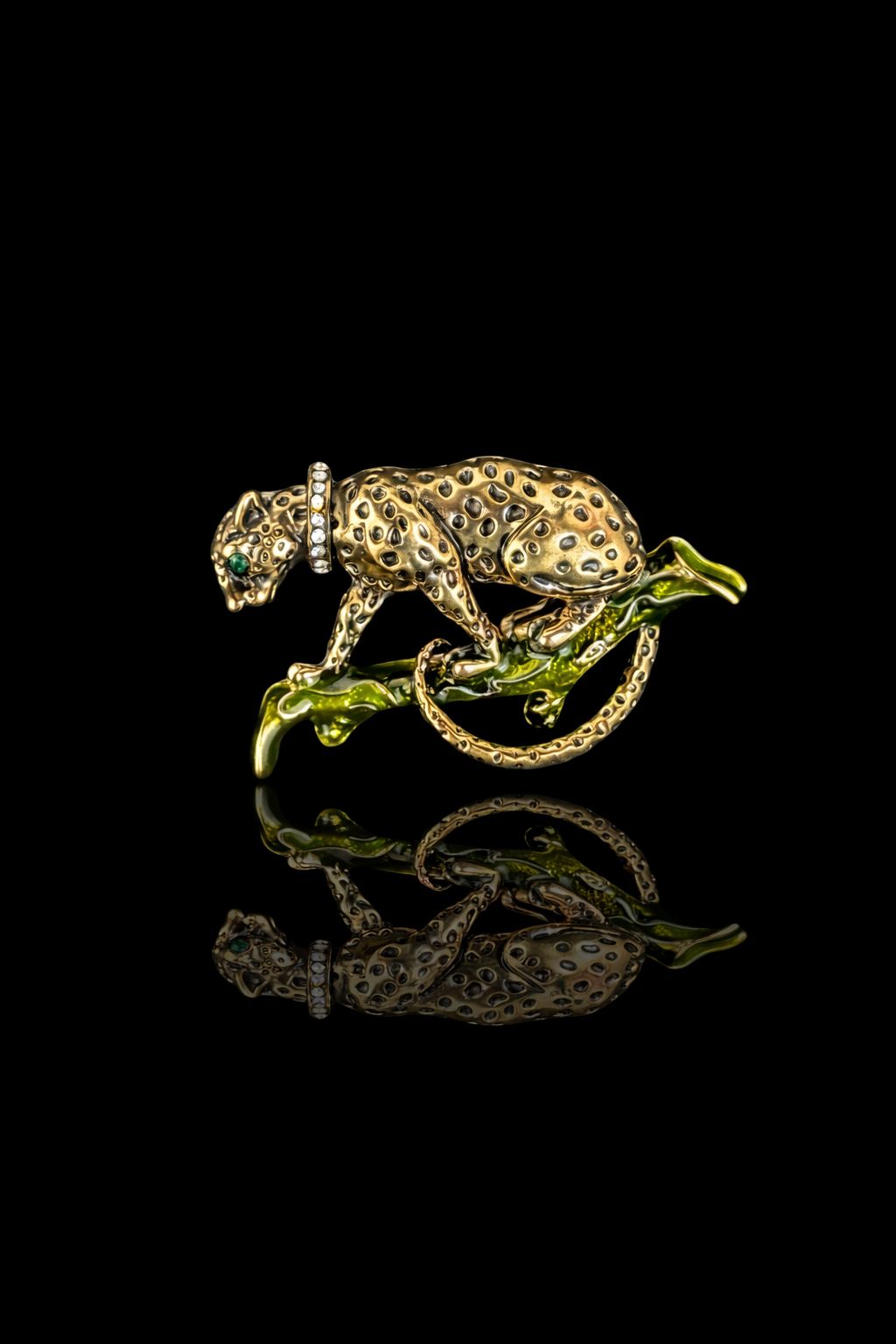 Stalker Leopard Brooch