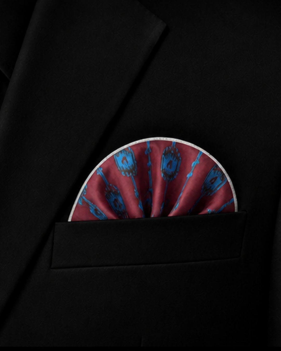 Regal Motif Silk Pocket Square