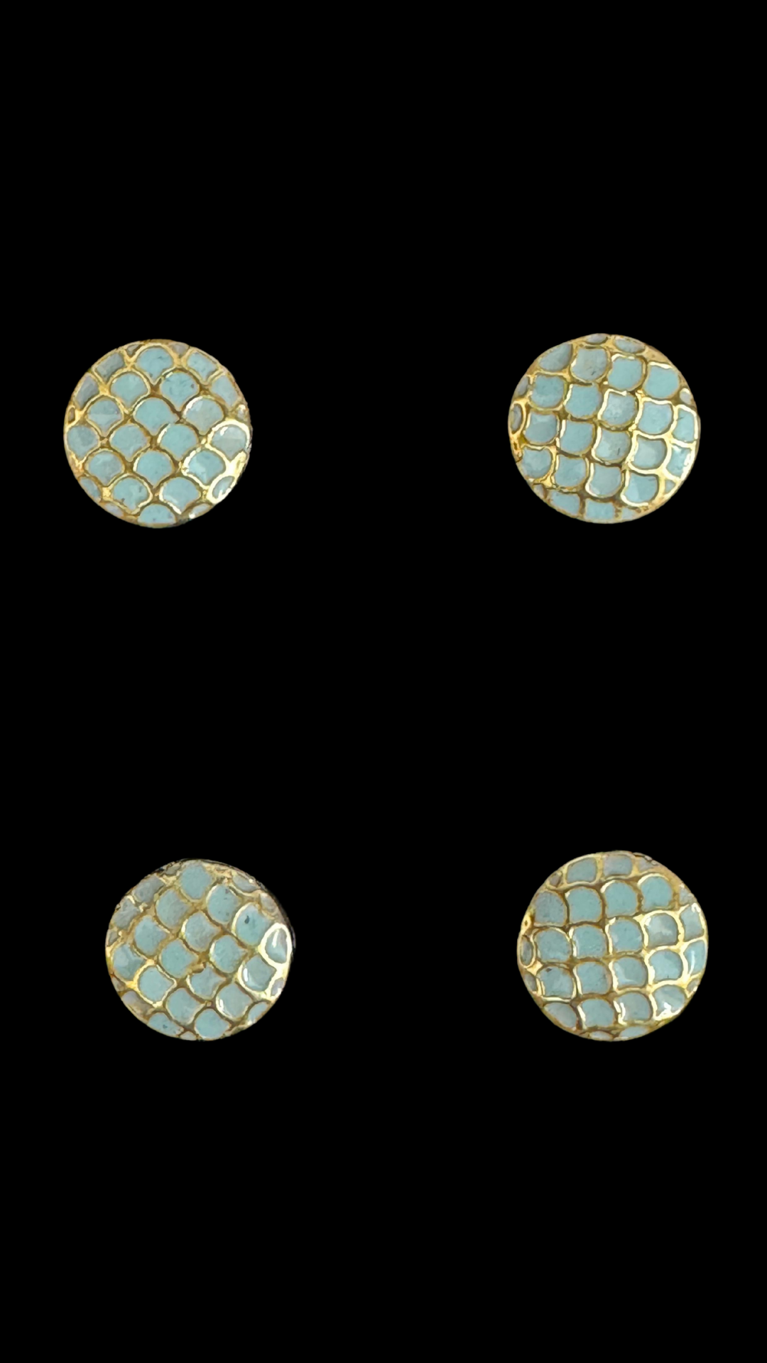 Scale Kurta Button