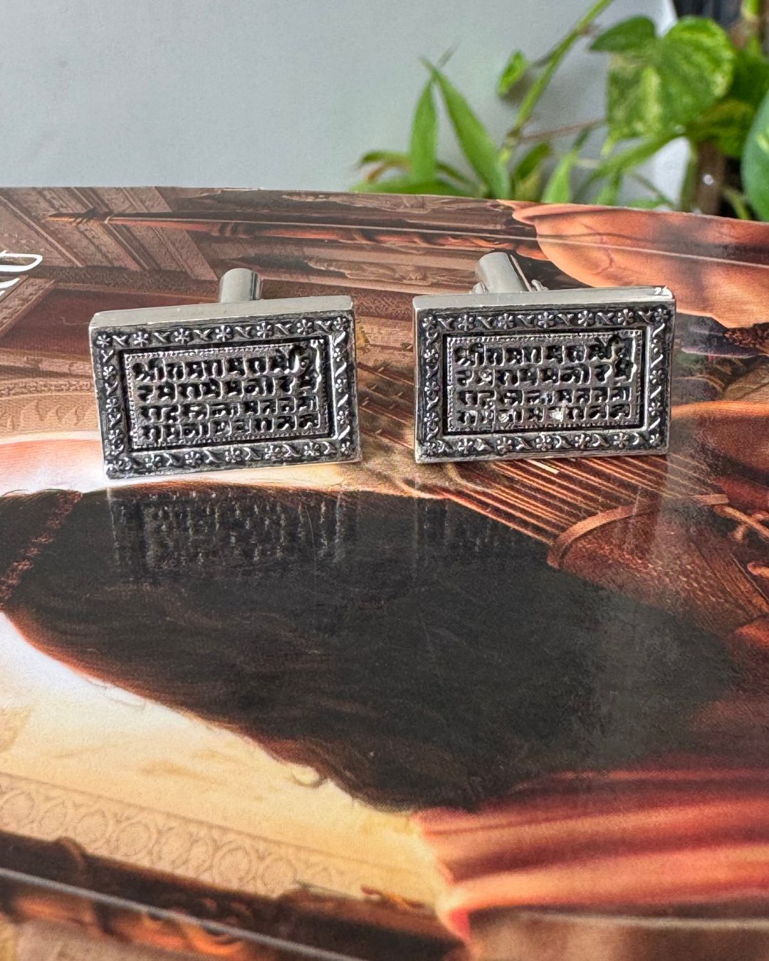 Lekhani Cufflinks