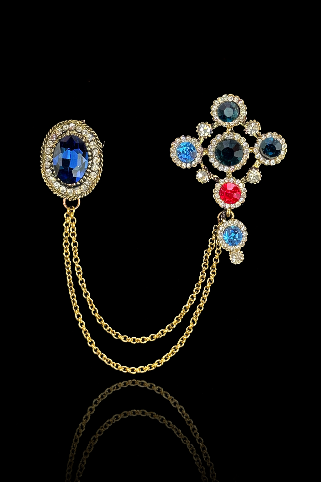 Royal Chain Crest Brooch