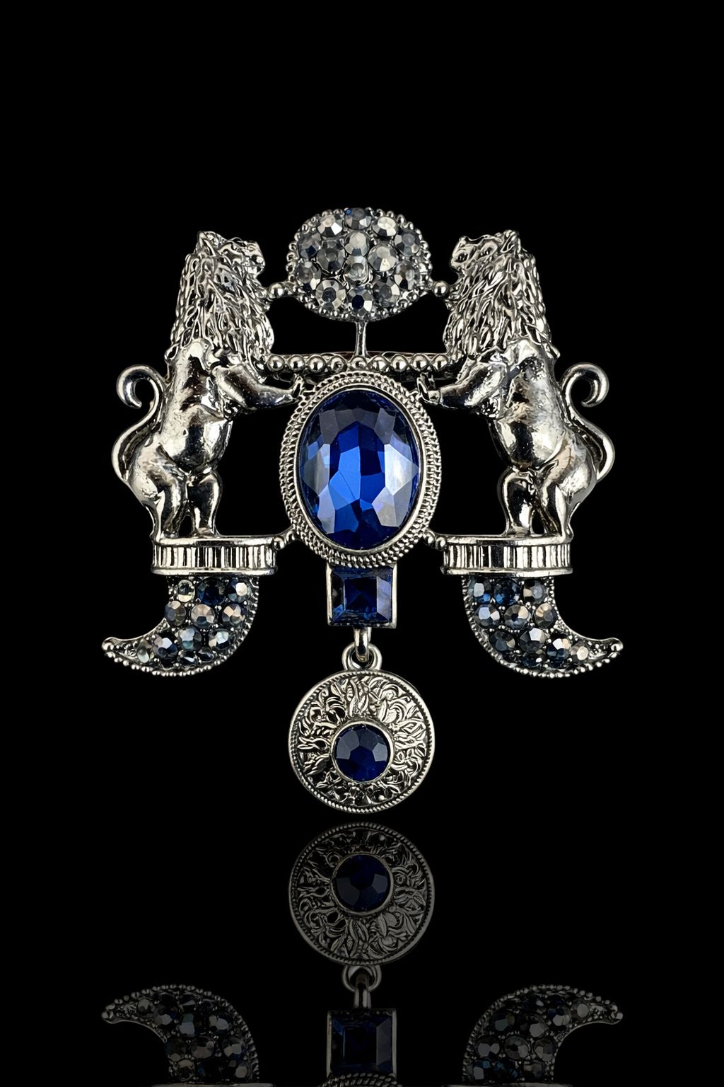 Royal Crest Lion Brooch
