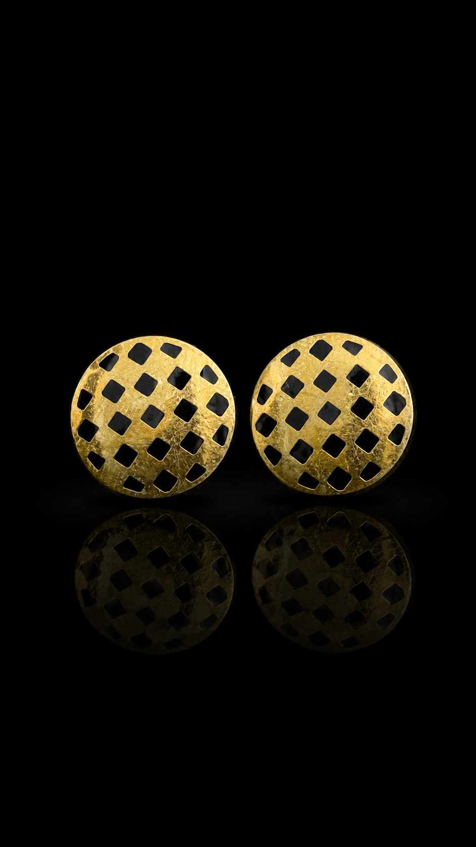 Golden Lattice Enamel Cufflinks