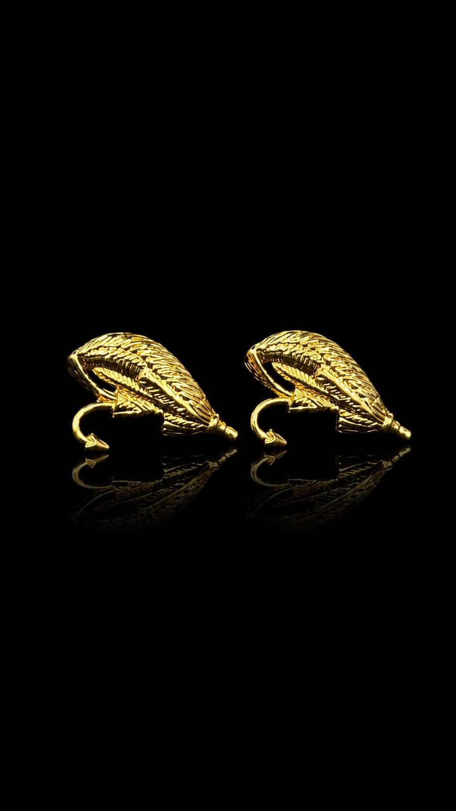 Golden Hook Feather Design Cufflinks