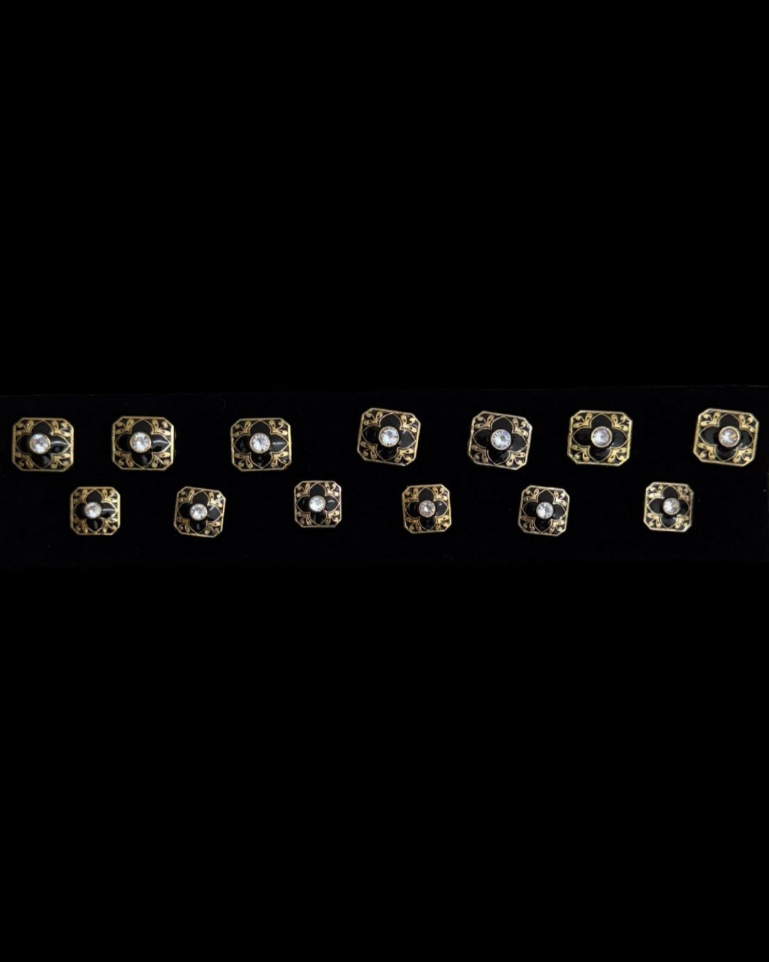 Noor Noir Bandhgala Button