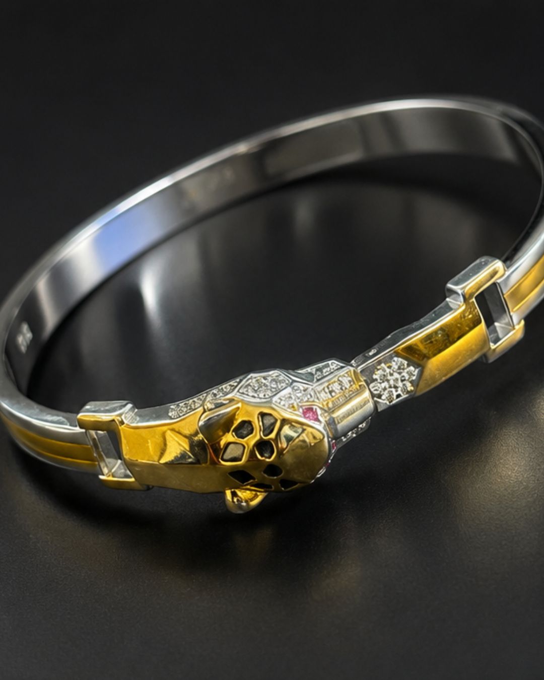 Golden Panther Grip kada