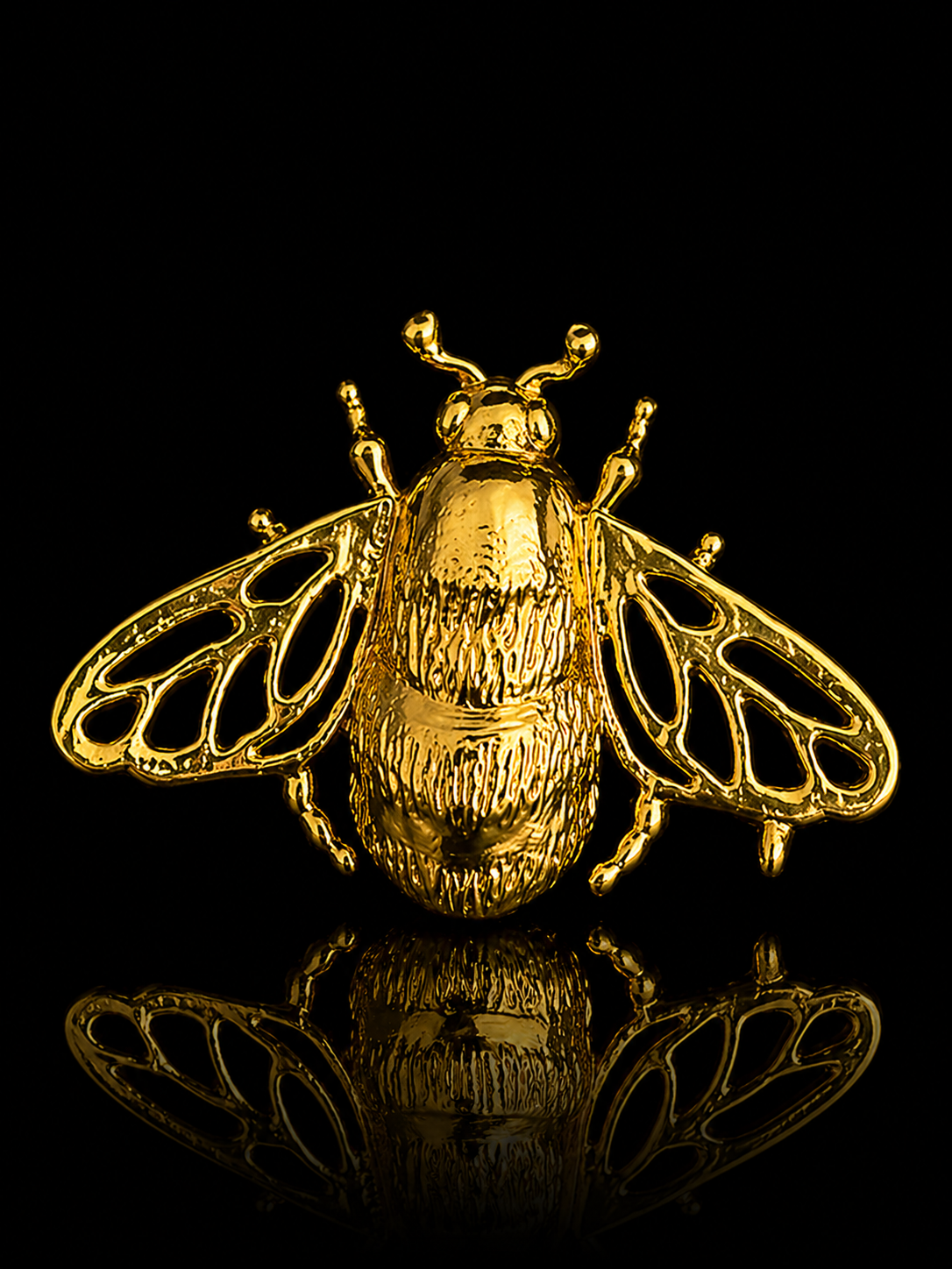 Regal Hive Bee Brooch
