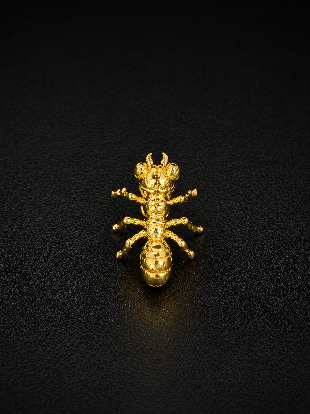 Golden Ant Lapel Pin Set
