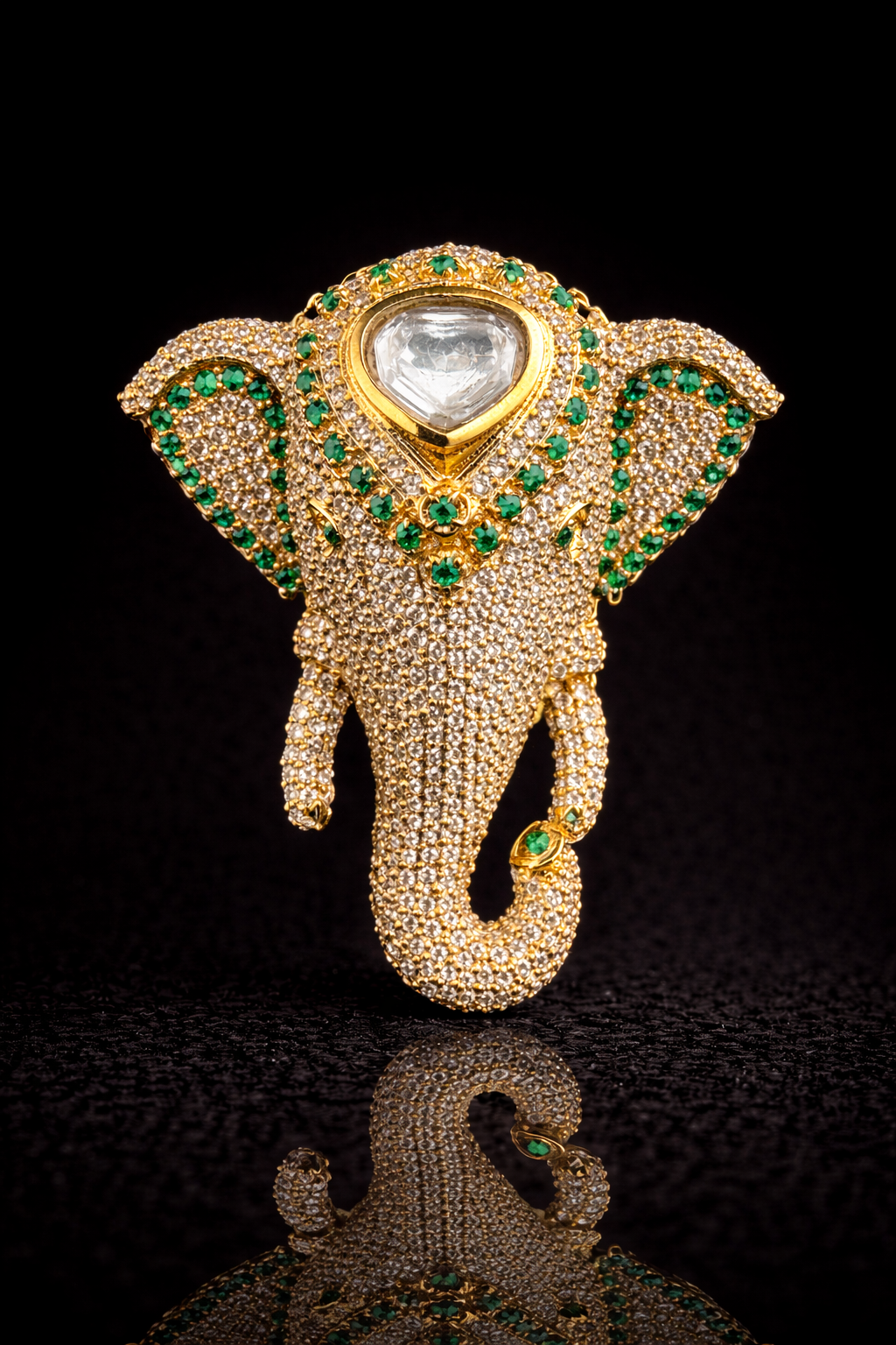 Divine Ganesha Radiance Brooch