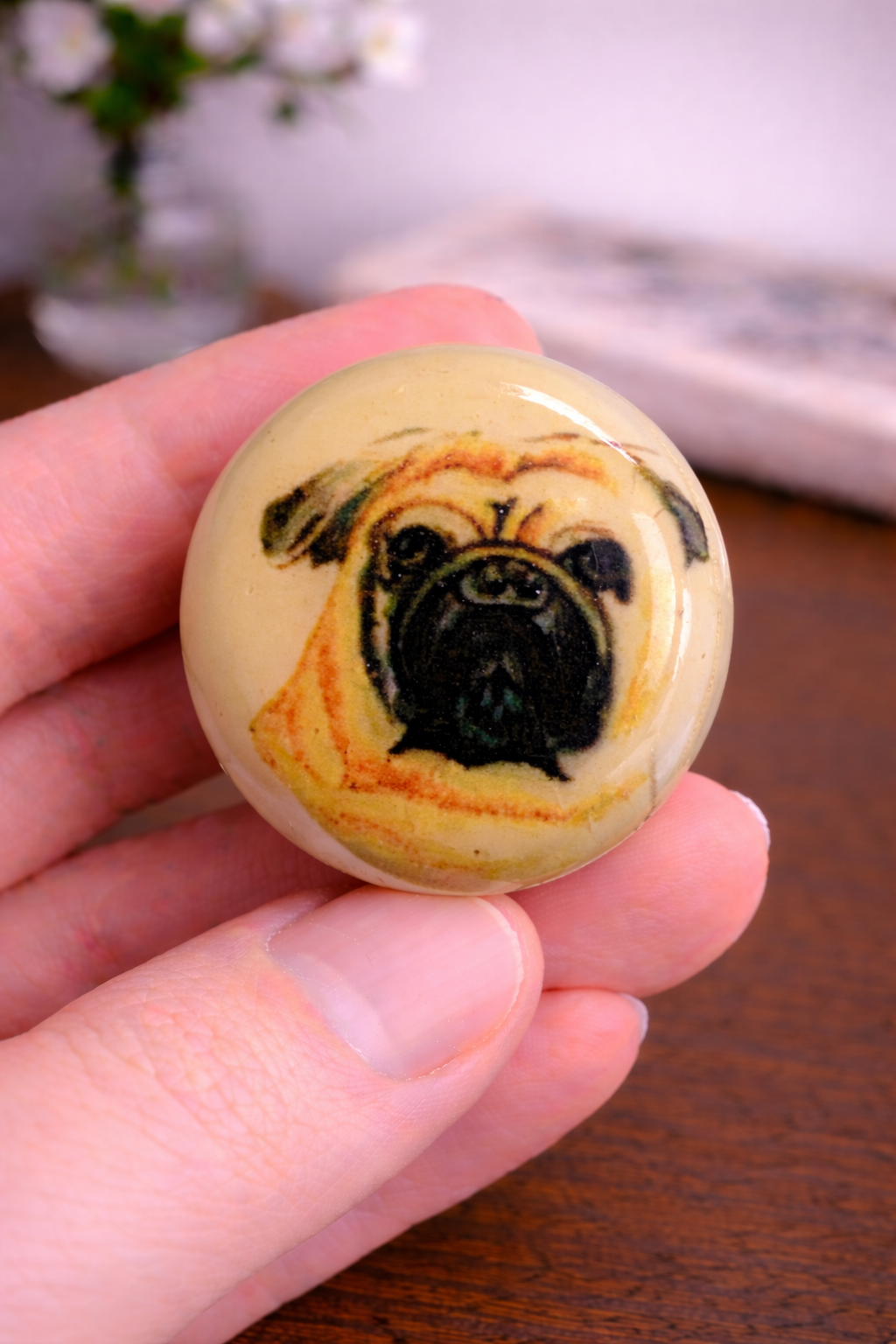 Royal Pug – Hand-Painted Bandhgla Button