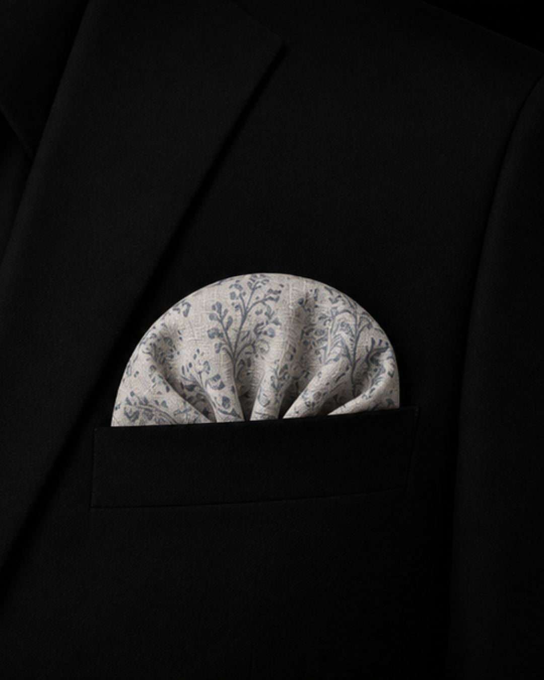 Silver Meadow Linen Pocket Square