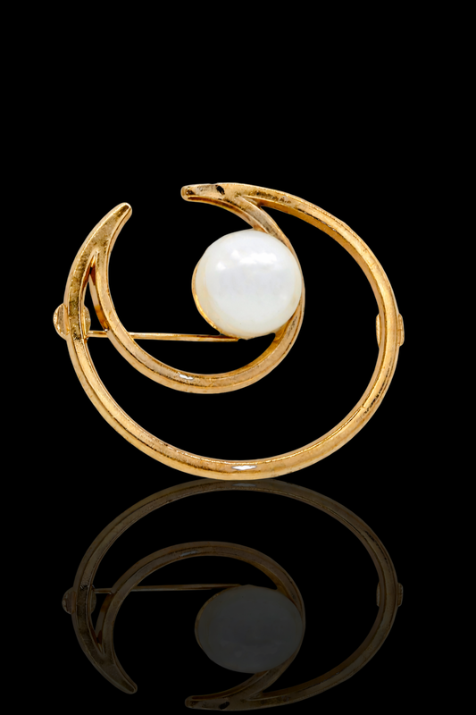 Luna Orbit Pearl Brooch