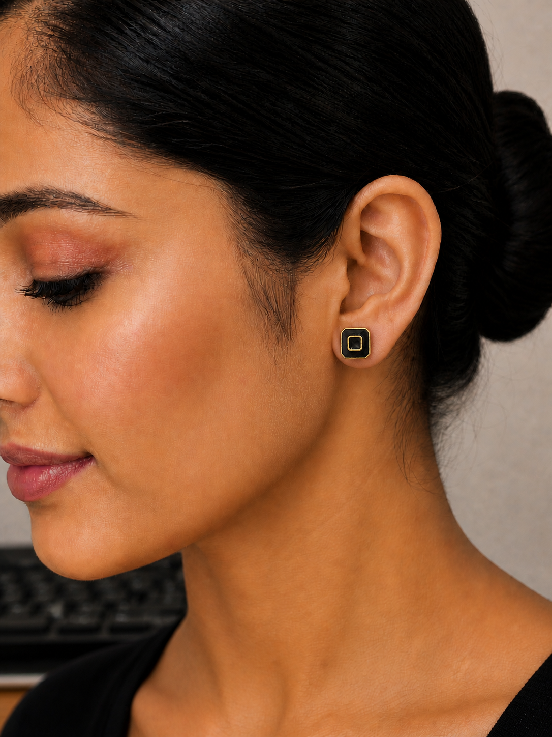 Noir Hollow Square Stud Earrings