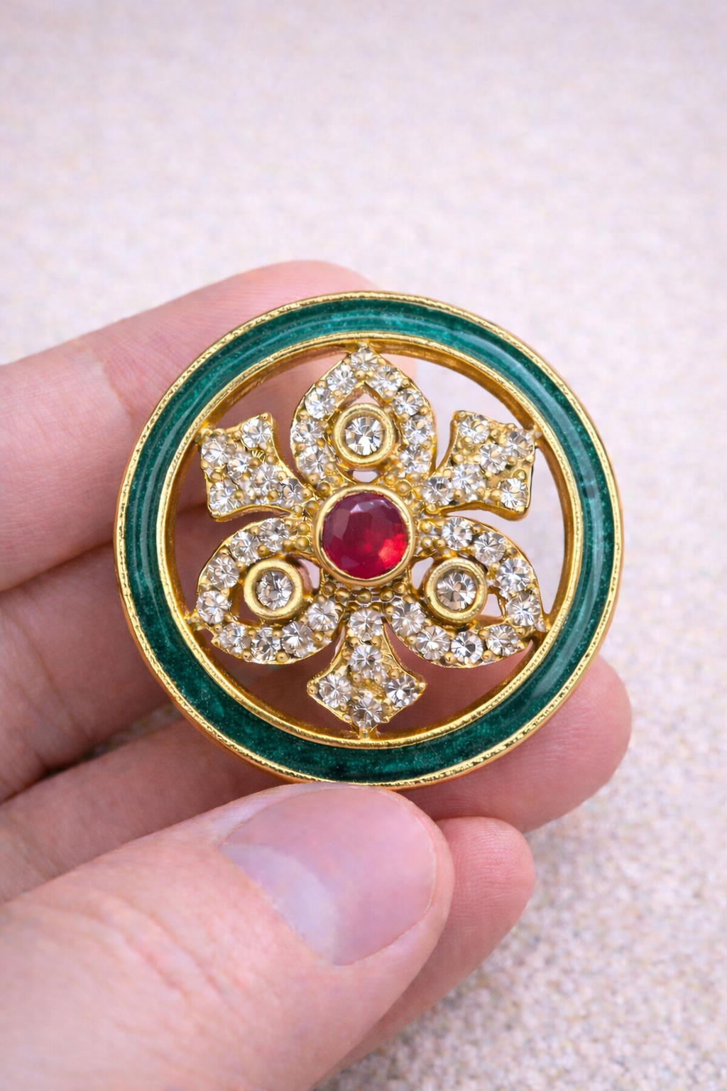 Regal Fleur Crystal Brass Button Set