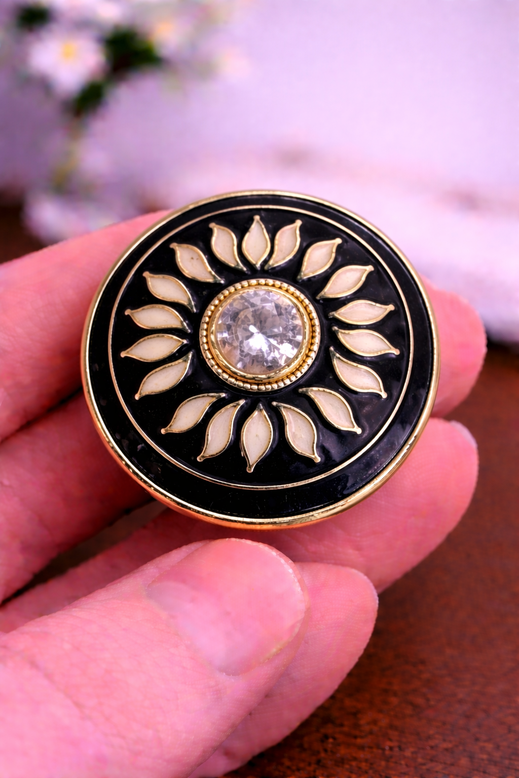 Shyam Kamal Heritage Button