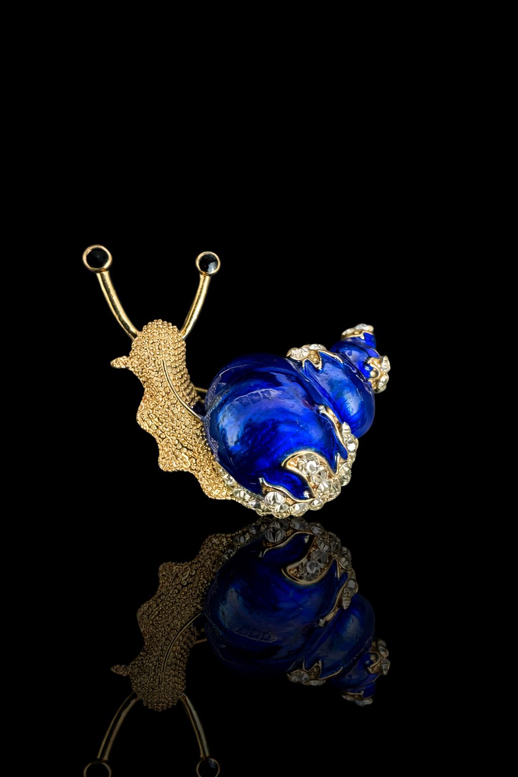 Golden Trail Snail Brooch