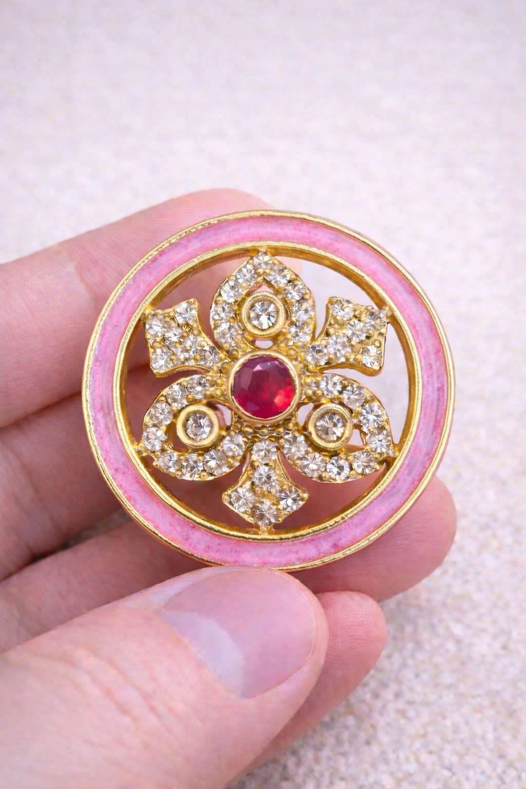 Regal Fleur Crystal Brass Button Set
