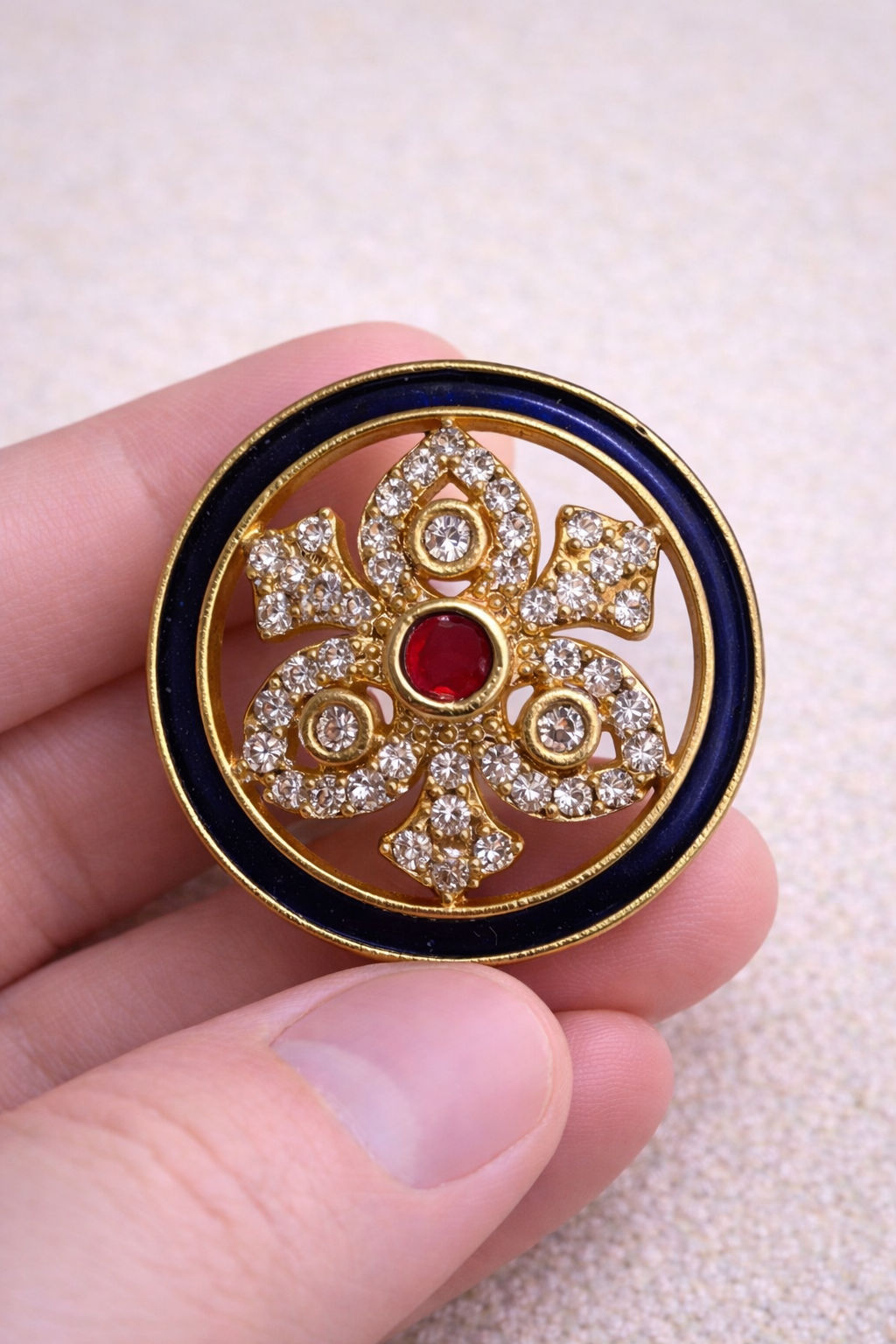 Regal Fleur Crystal Brass Button Set