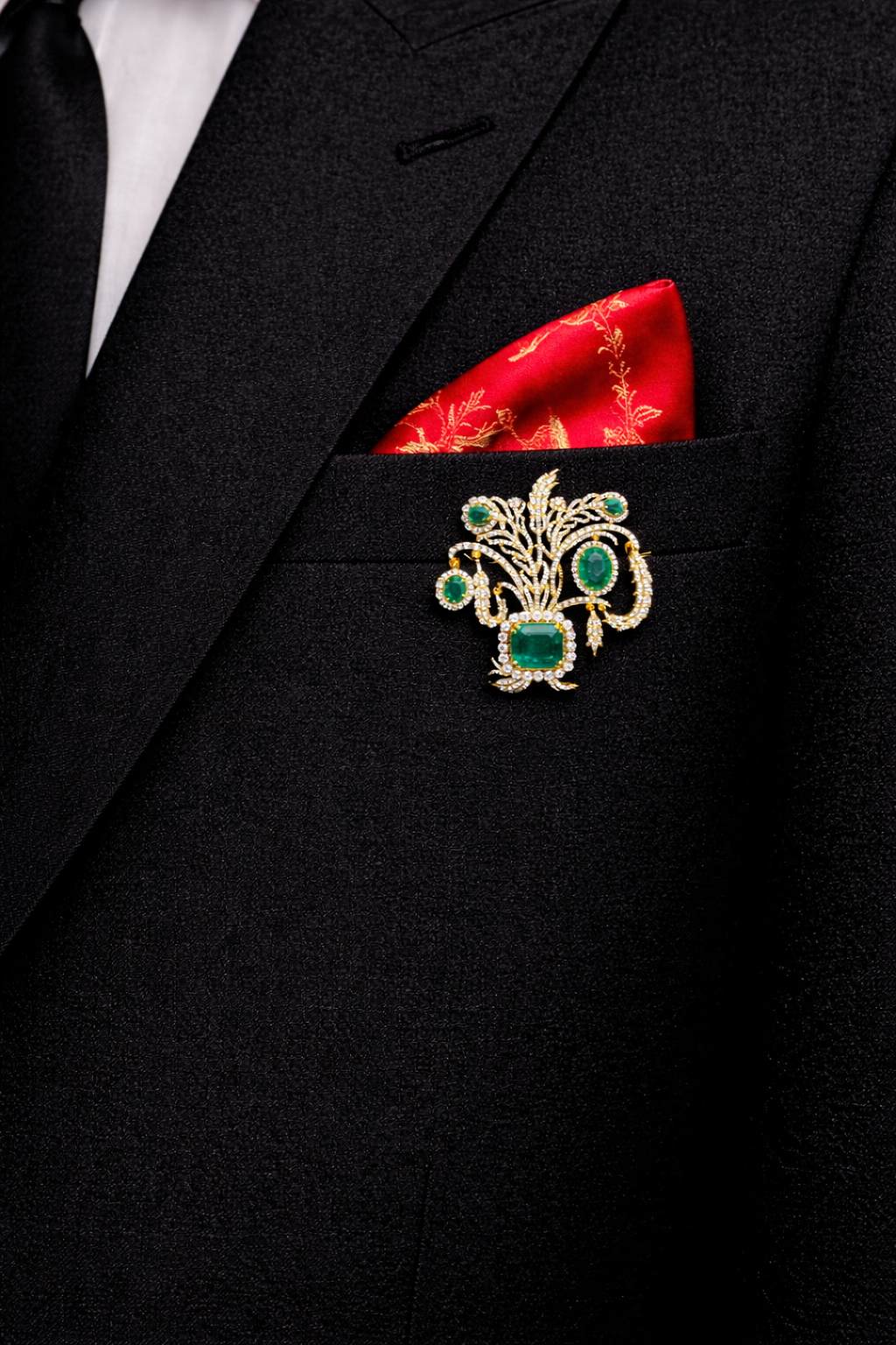 Green Crest Brooch