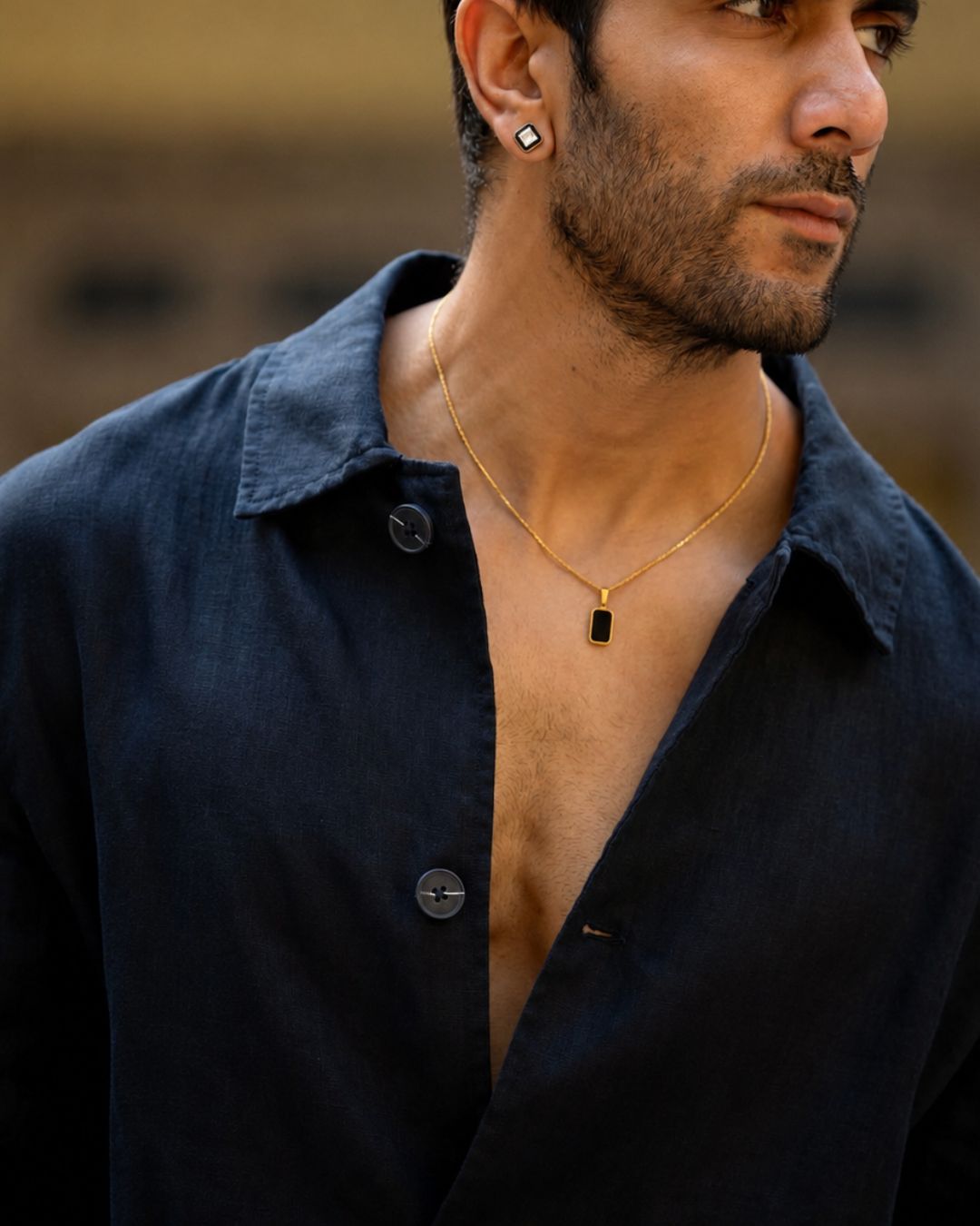 Classic Black & Gold Chain Pendant