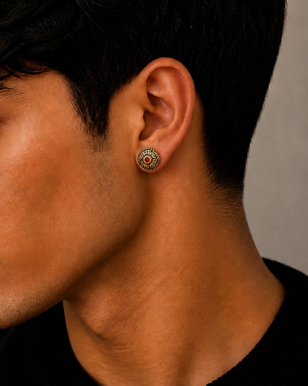 Regal Maze Round Stud Earrings