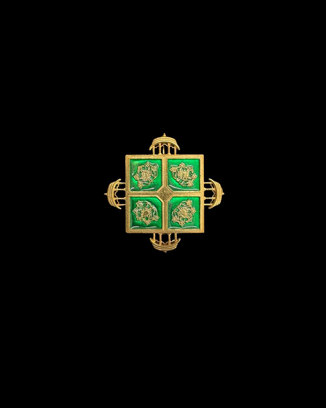 Jal Mahal Heritage Brooch