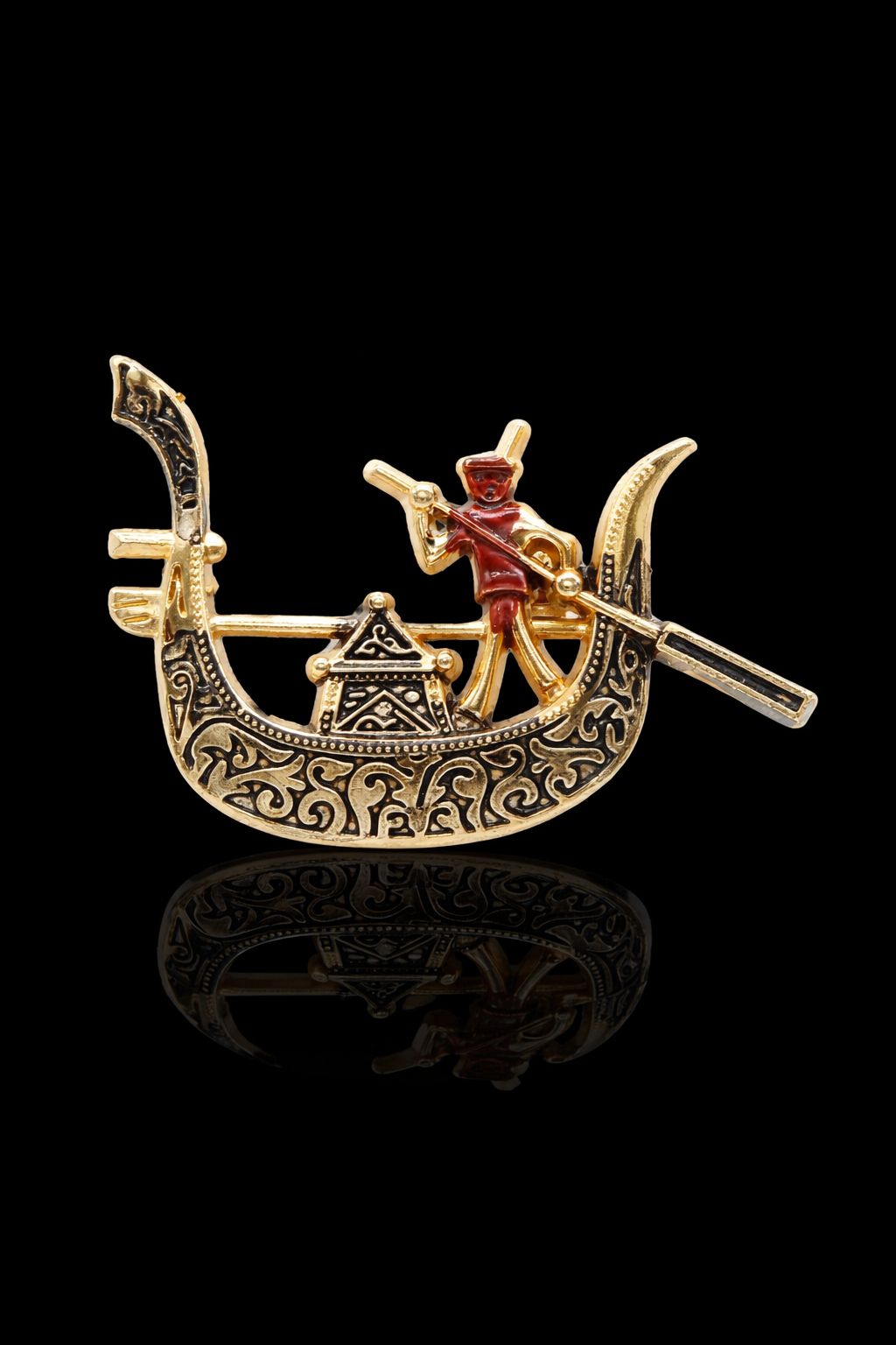 Traditional boatman Brooch