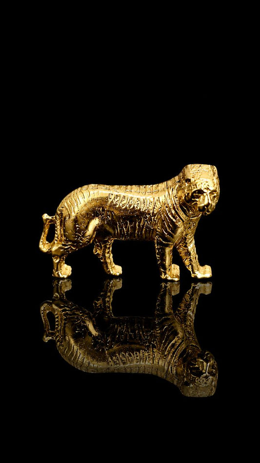 Royal Tiger Lapel Pin