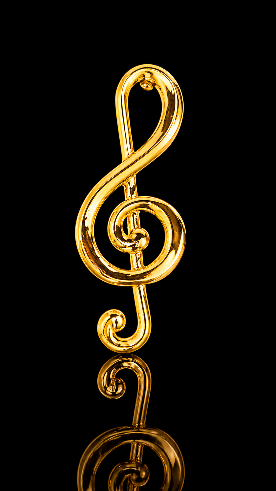 Golden Treble Clef Lapel Pin