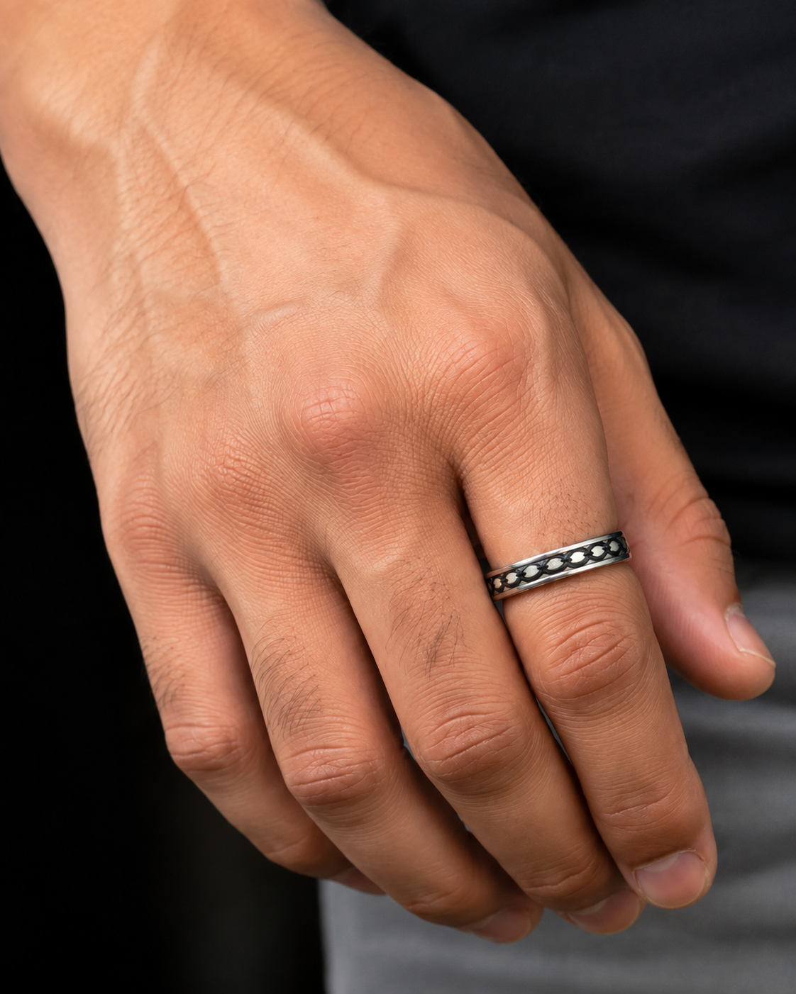 Sutra Silver Ring