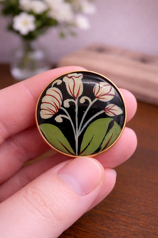 Midnight Ivory Bloom – Hand-Painted Bandhgala Button