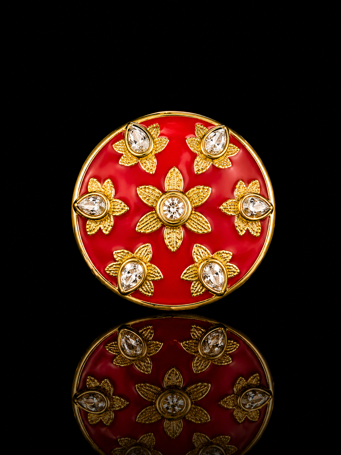 Noir Blossom Medallion