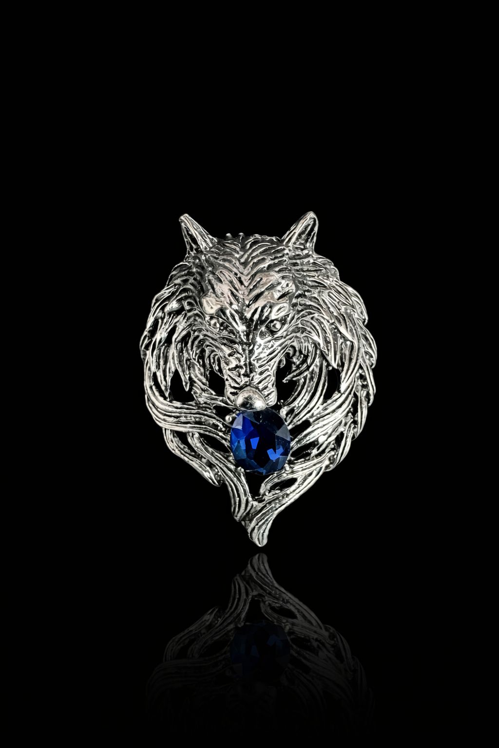 Crimson Wolf Crest Brooch