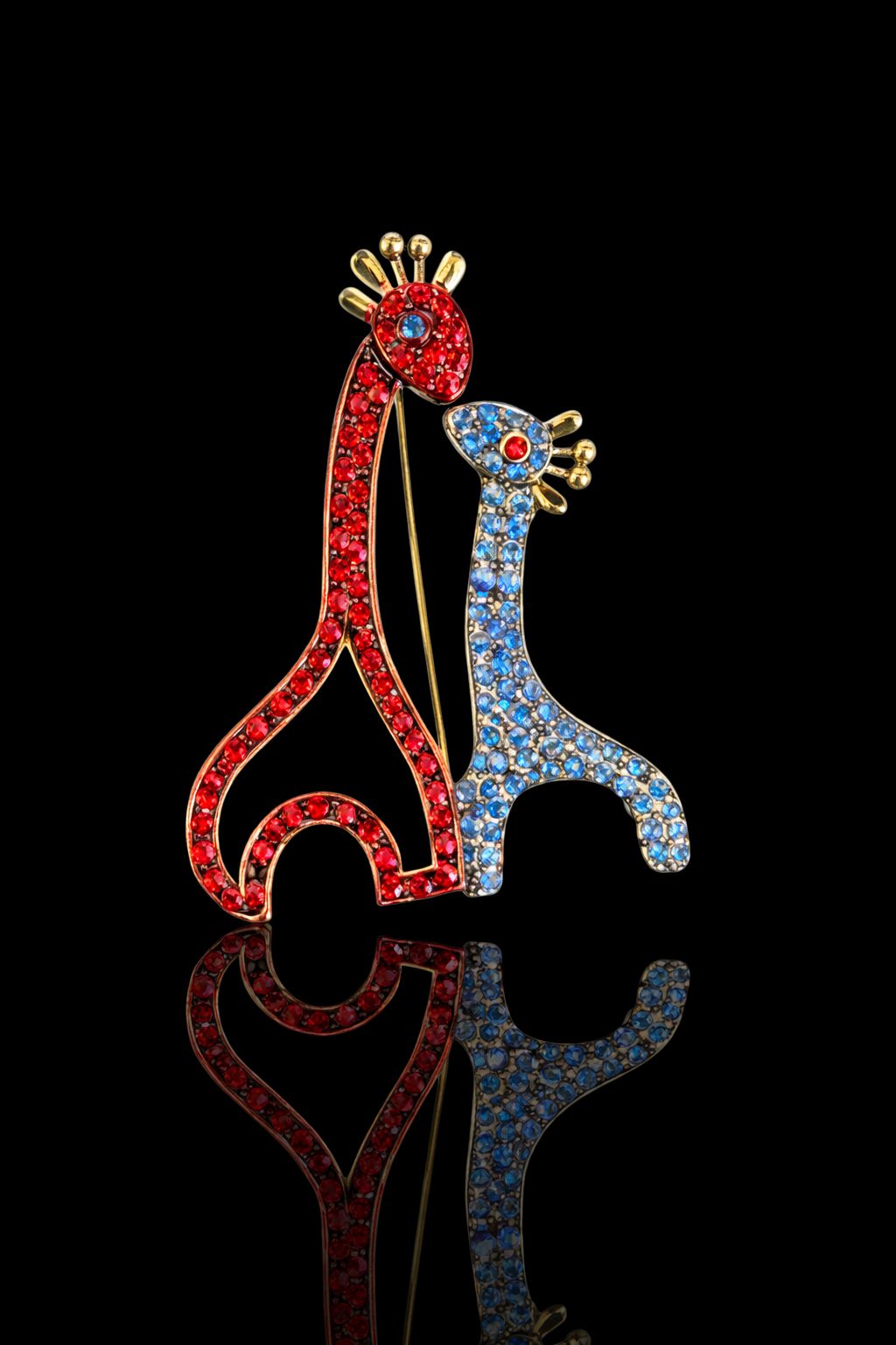Twin Gaze Brooch