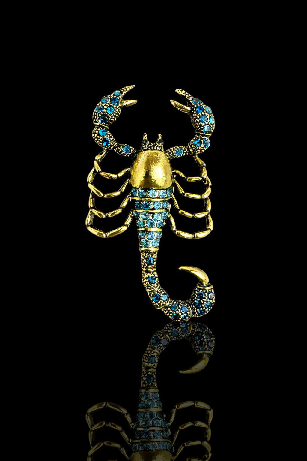 Royal Scorpion Crystal Brooch