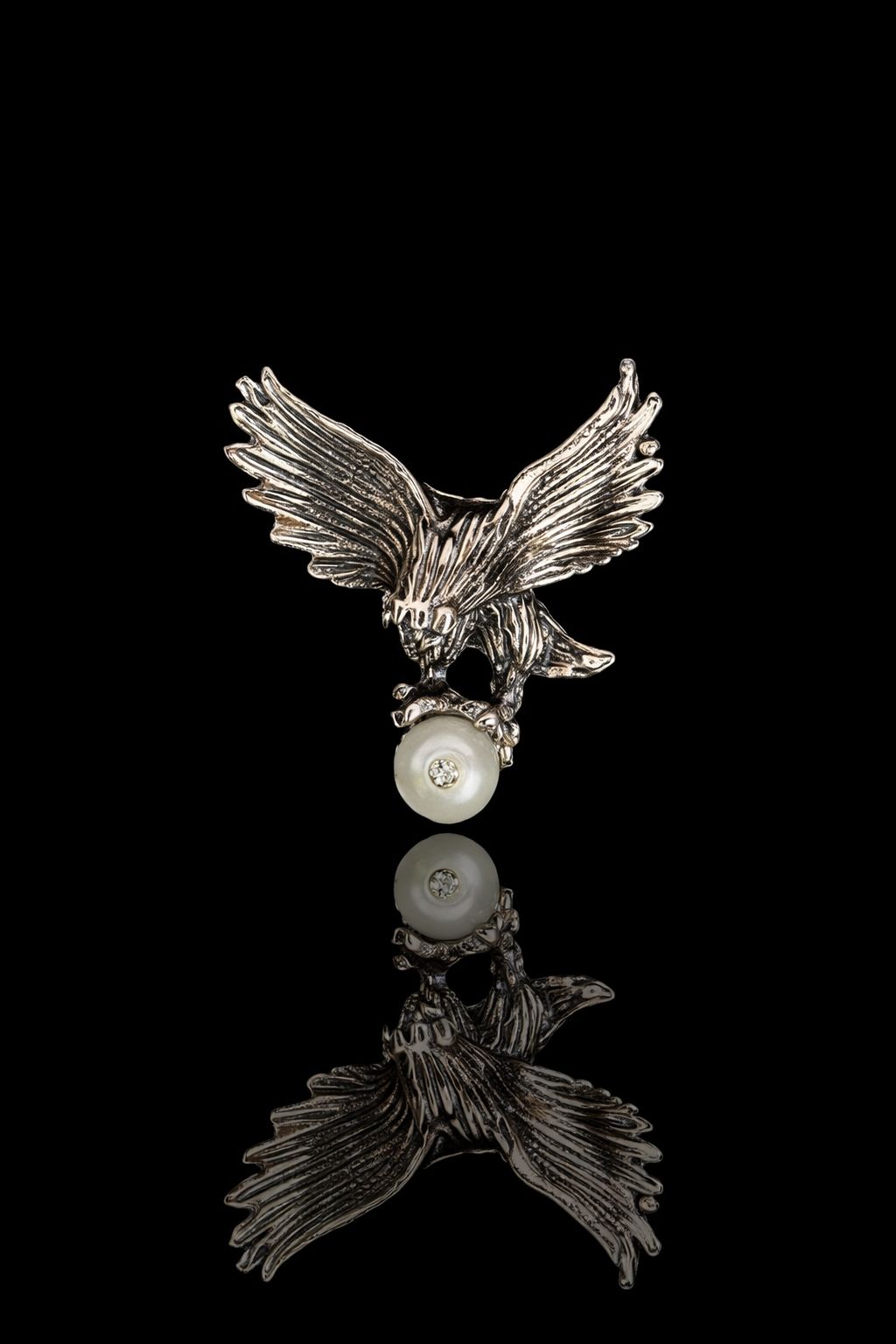 Imperial Flight Eagle Brooch