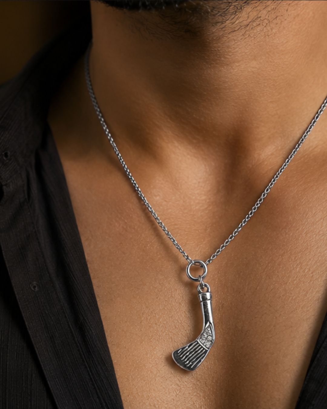 Classic Golf Stick Pendant